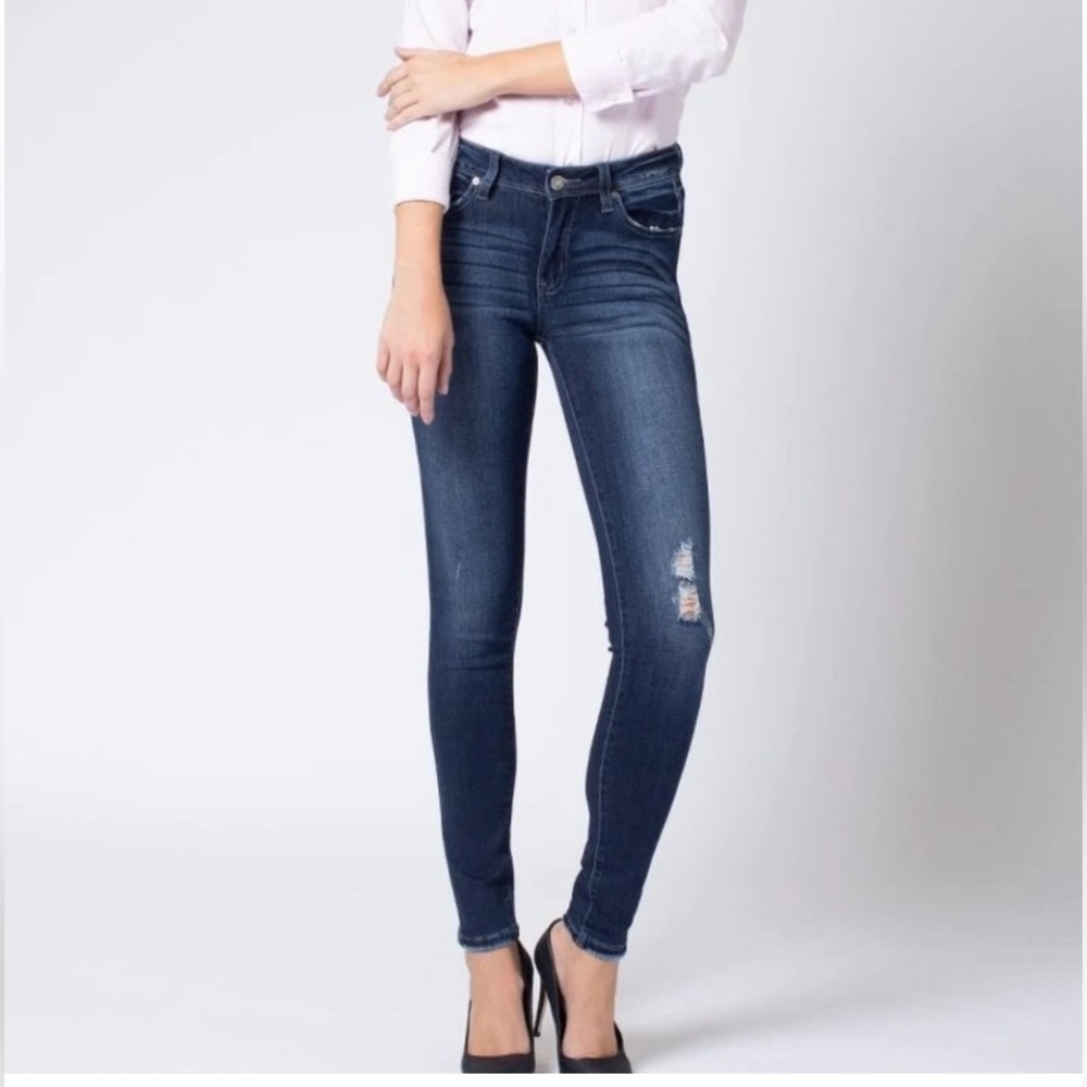 Kancan USA Women's Five Pocket Ankle Length Mid-Rise Denim Jeans - kc6034d